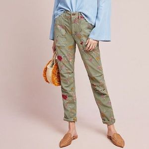 Anthropologie WANDERER floral embroidered green cropped pants size 31